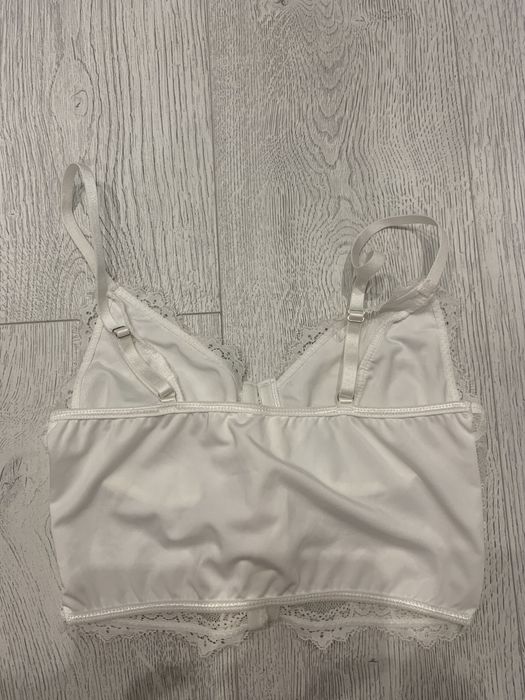 Беый топ-корсет