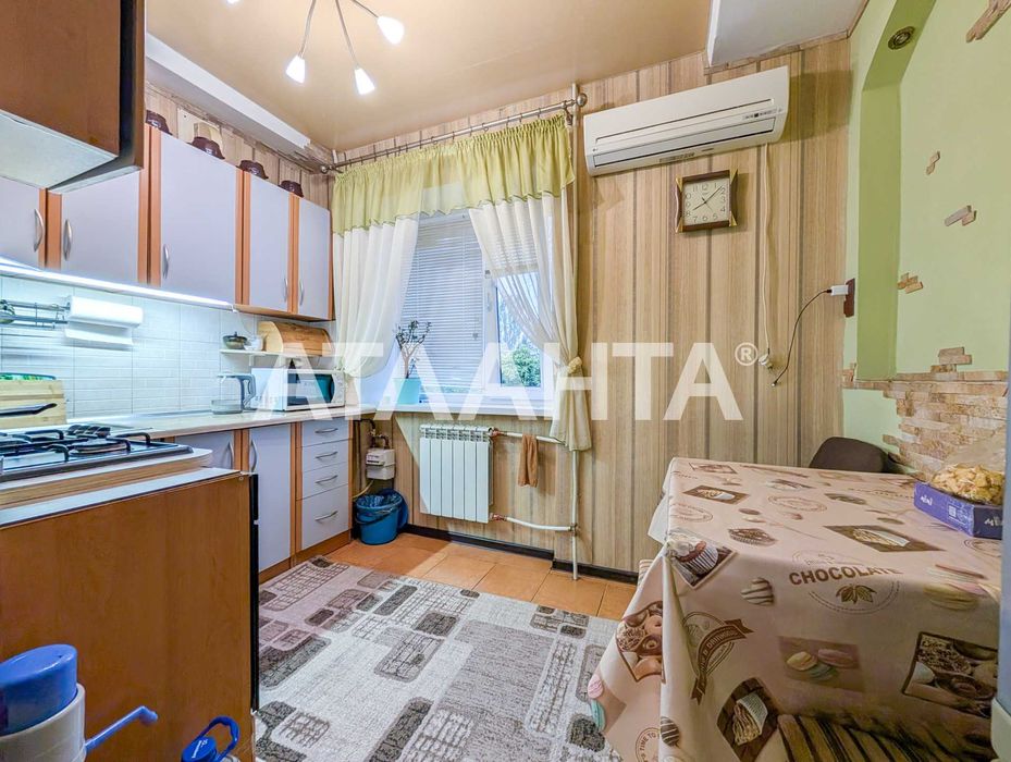 Очень симпатичная 2-х комнатная квартира с ремонтом на Черемушках