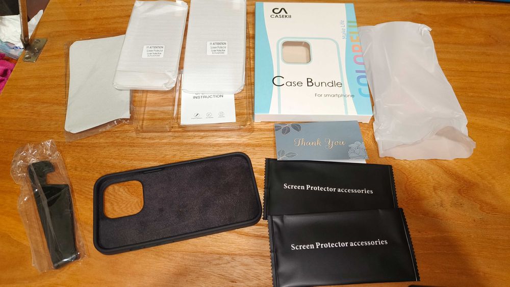 Zestaw z etui, szkłami hartowanymi i stojakiem do iPhone 13 pro nowe