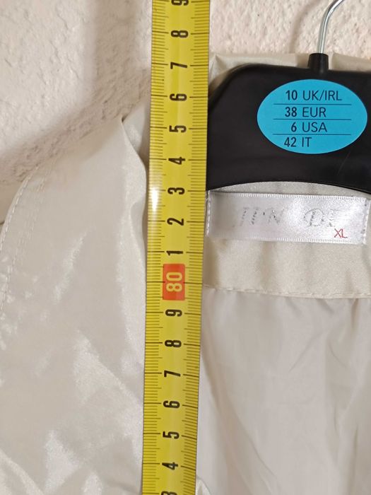 Gabardina ou Casaco de Chuva pérola XL Mulher