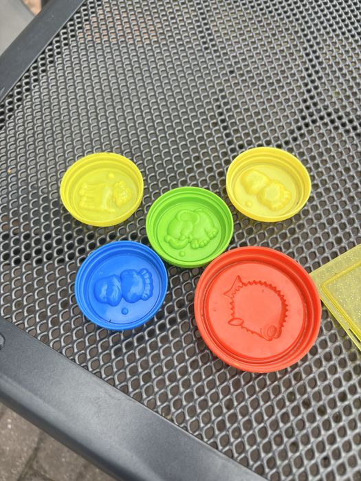 Ciastolina zestaw playdoh play doh odkurzacz piesek pieczątki