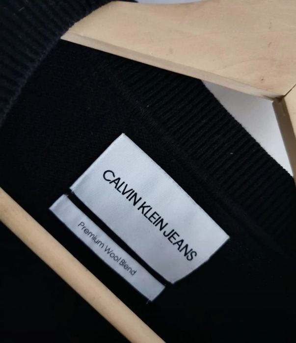 Calvin Klein sweter logowawany wełna L