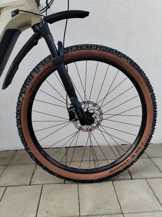 Rower elektryczny Cube Reaction Pro