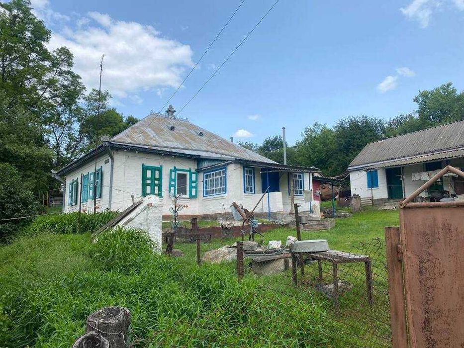 Продаж 1/2 житлового будинку