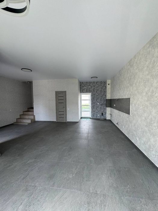 Продам‼️Будинок з ремонтом в Царському селі 2. Є оселя!