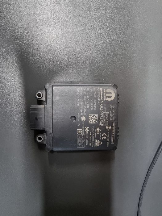 датчик сліпих зон лівий  Jeep Grand Cherokee бу оригінал 21 рік