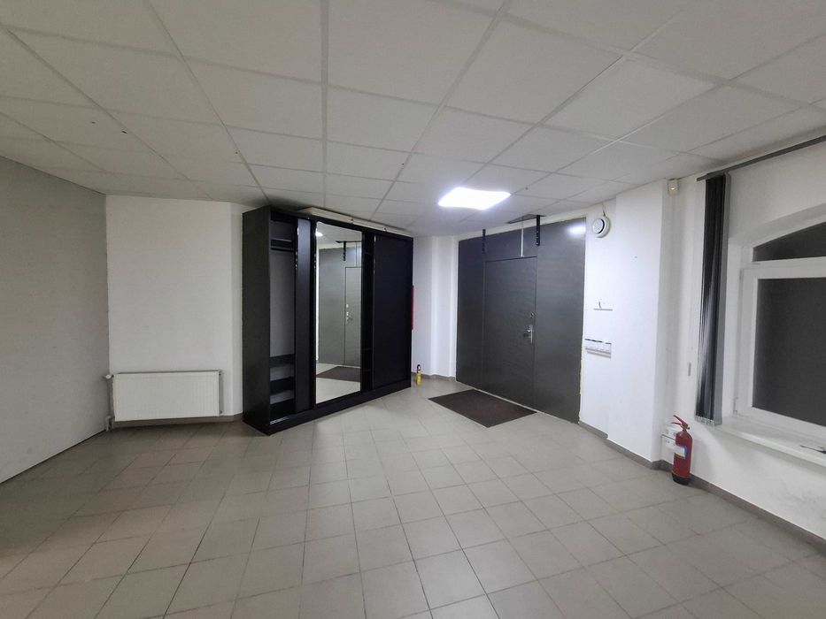 Оренда приміщення по вул. О. Дашковича, центр міста — 350 грн/м²