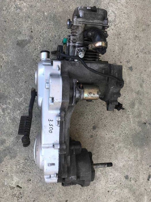 Двигатель на скутер 139QMB  80СС (капремонт)