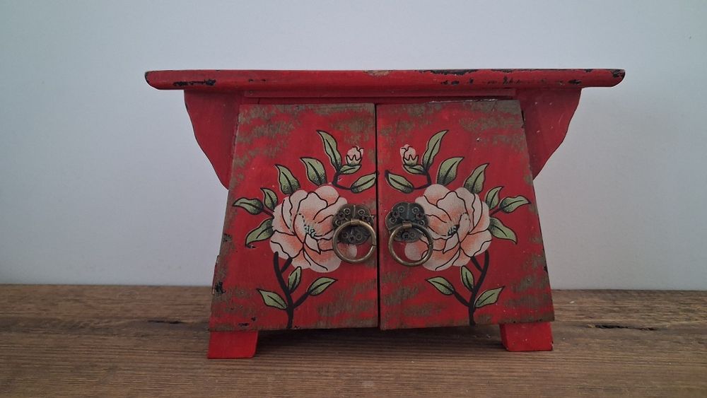 Mini komoda, szkatułka drewniana