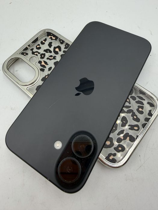 Smartfon iPhone 16 128GB, bateria 92%, bdb stan, Bez blokad