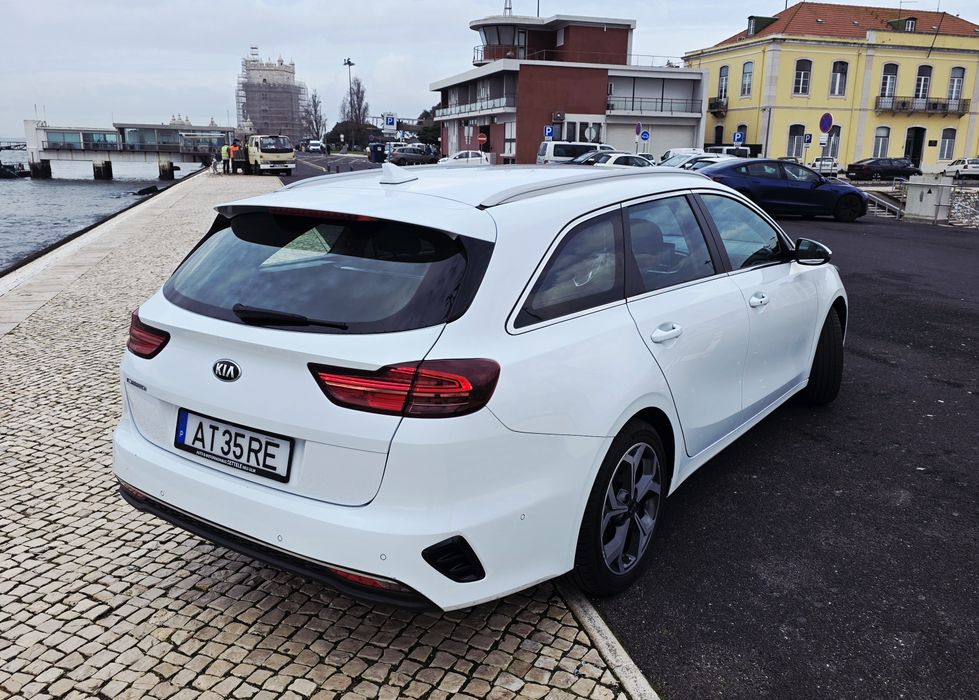 Kia Ceed SW FULL EXTRAS64846411784961121