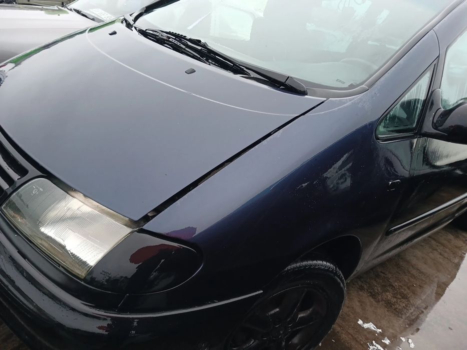 Guarda-lamas esquerdo VOLKSWAGEN Sharan (7M)