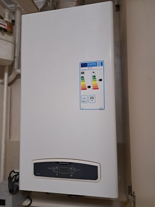 Продам новий котел Ariston