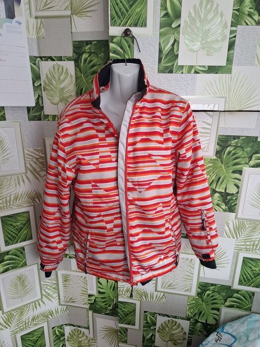 Куртки лижні в ідеальному стані,розмір м