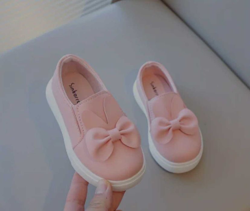 Лофери для дівчинки