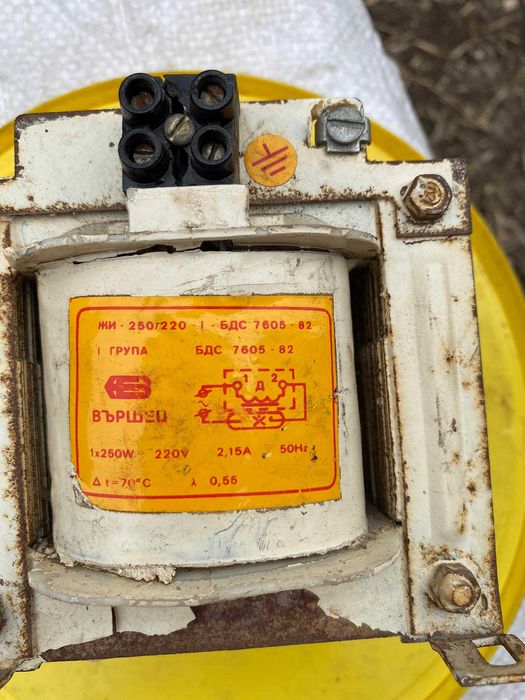 електродроселя 400- 250- 80-65 Вт- концевики-виключателі 220 В