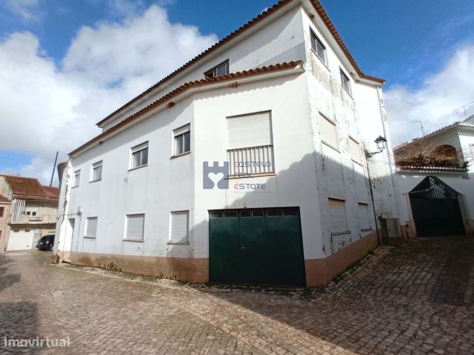 Prédio para converter em apartamentos