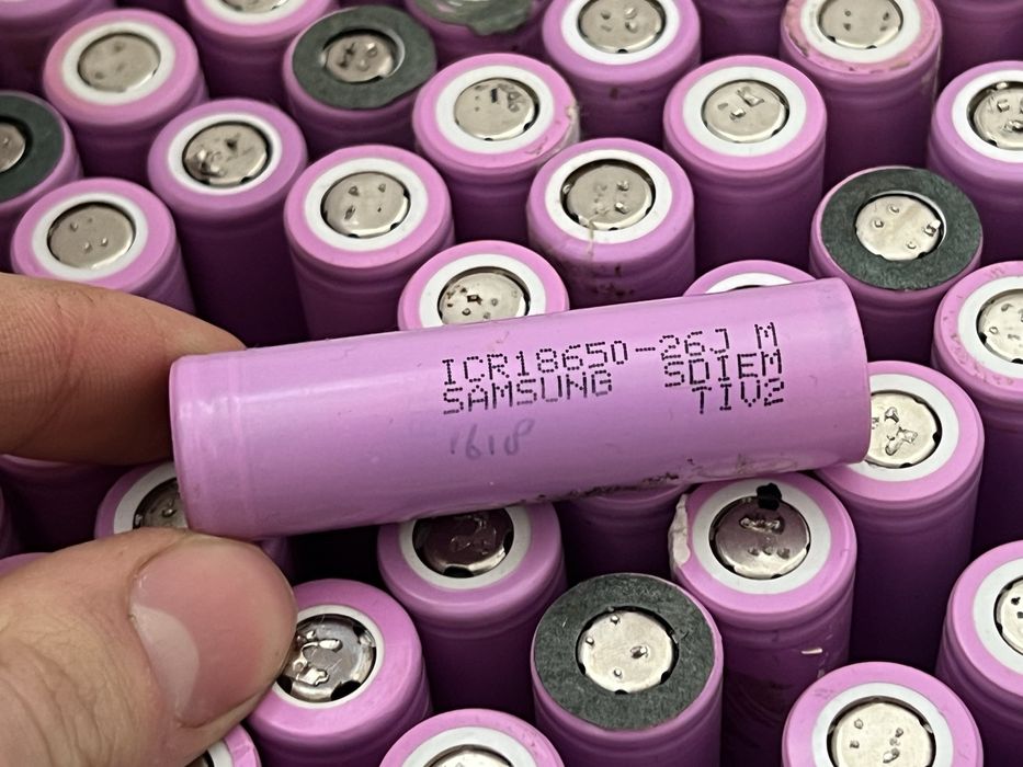 Акумулятори 18650 Li-ionSamsung 26J