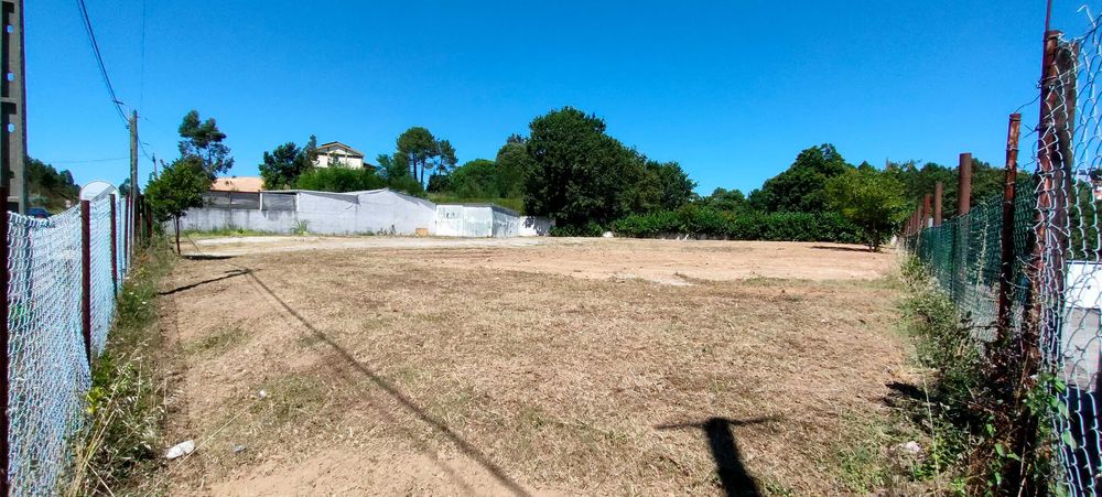 Terreno p/alugar com cerca de 1400m2