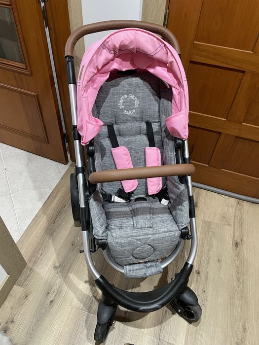 Carrinho bebe Pierre Cardin