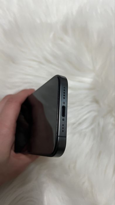 iPhone 15 pro 512GB black