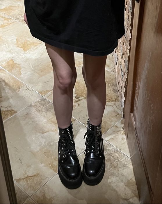 Мартинсы Dr. Martens Jadon Max - Black Buttero