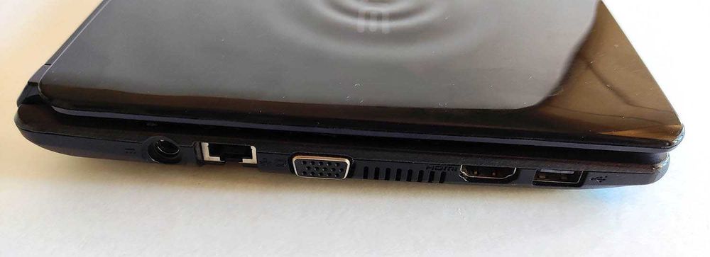 Portátil Acer Aspire One D270