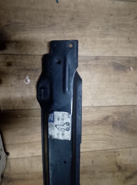 VW T4 Lift Belka górna Ładny stan Gwarancja Wysyłka