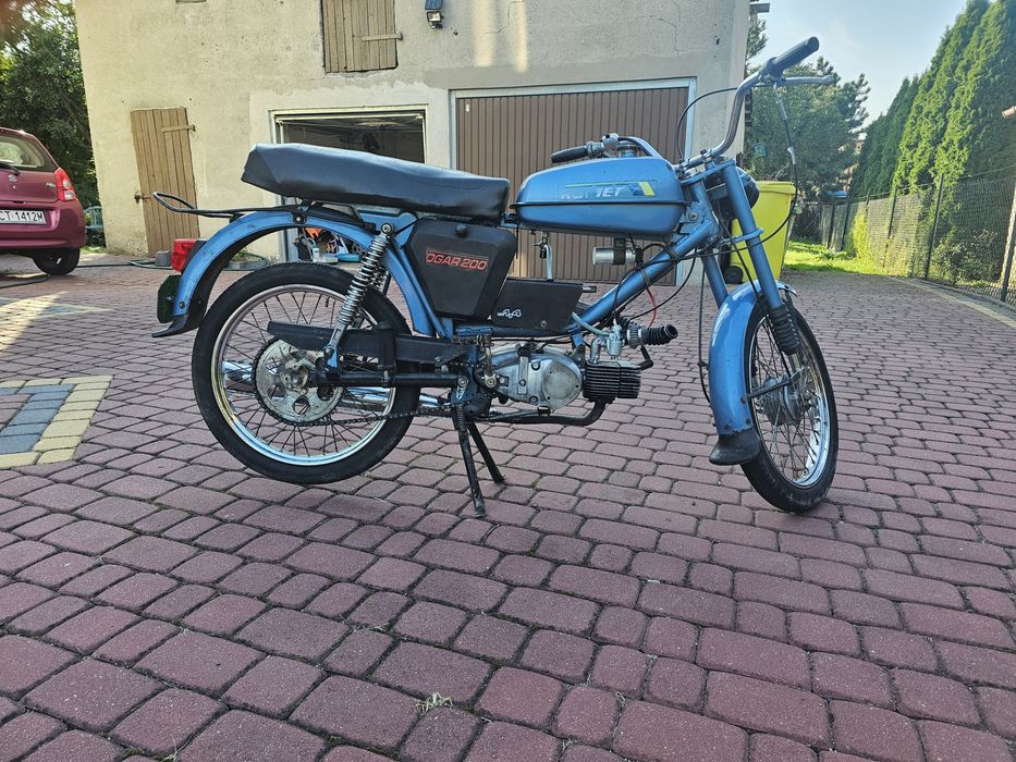 Ogar 200, silnik Jawka 50.