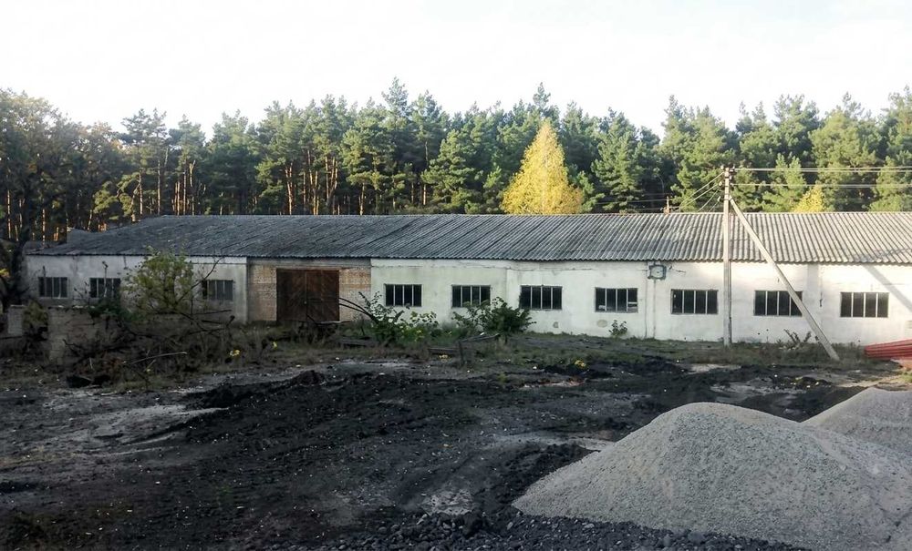 Промислово-складський комплекс 2200 м² на виїзді з Котельви (траса Полтава–Суми)