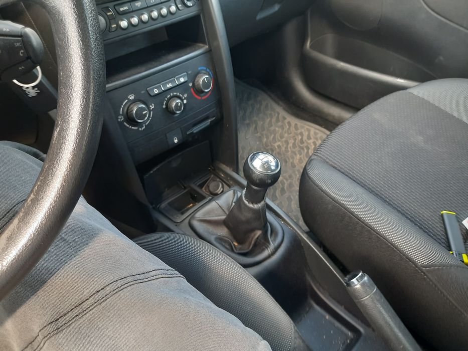 Sprzedam peugeot 207