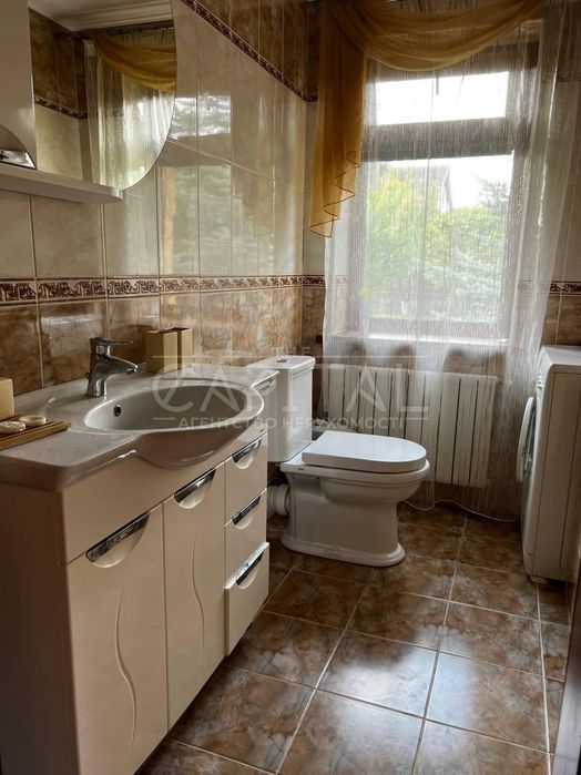 Оренда будинку,  Проців