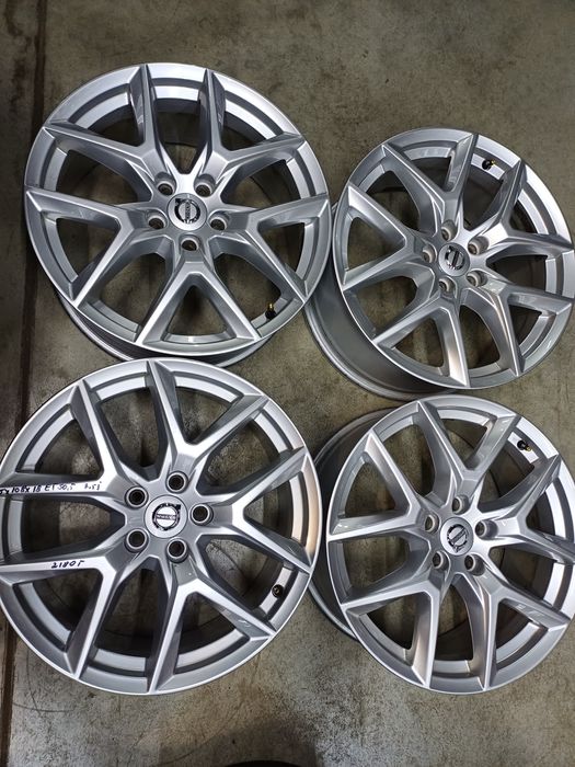 Felgi aluminiowe 5x108x18 et50,5  7,5j volvooryginał,