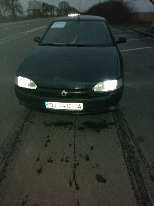 Рено Сафран 2.2.2бензин