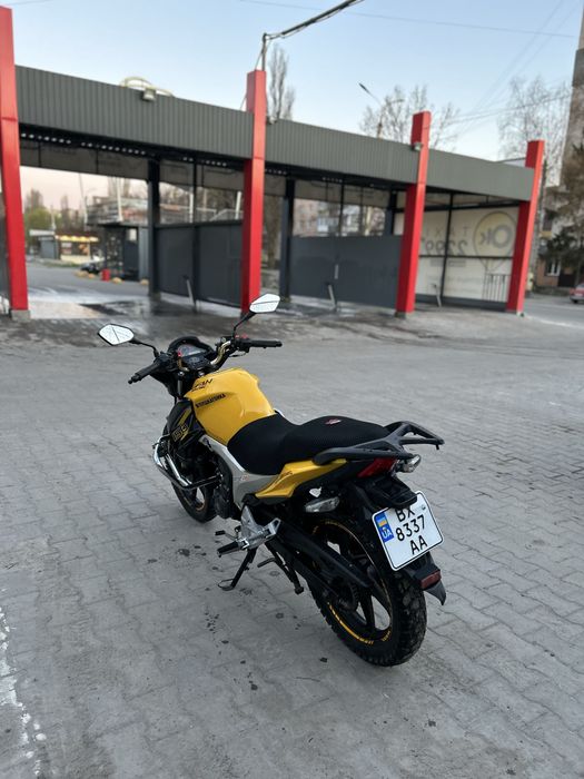 Продам мотоцикл Lifan