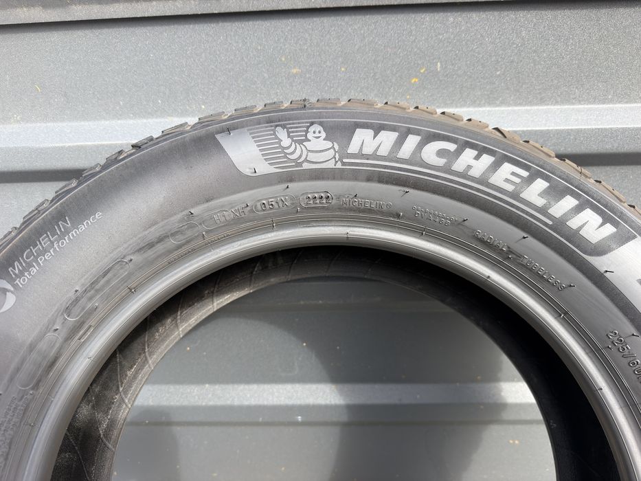 Opony zimowe Michelin 225/60/17 99V