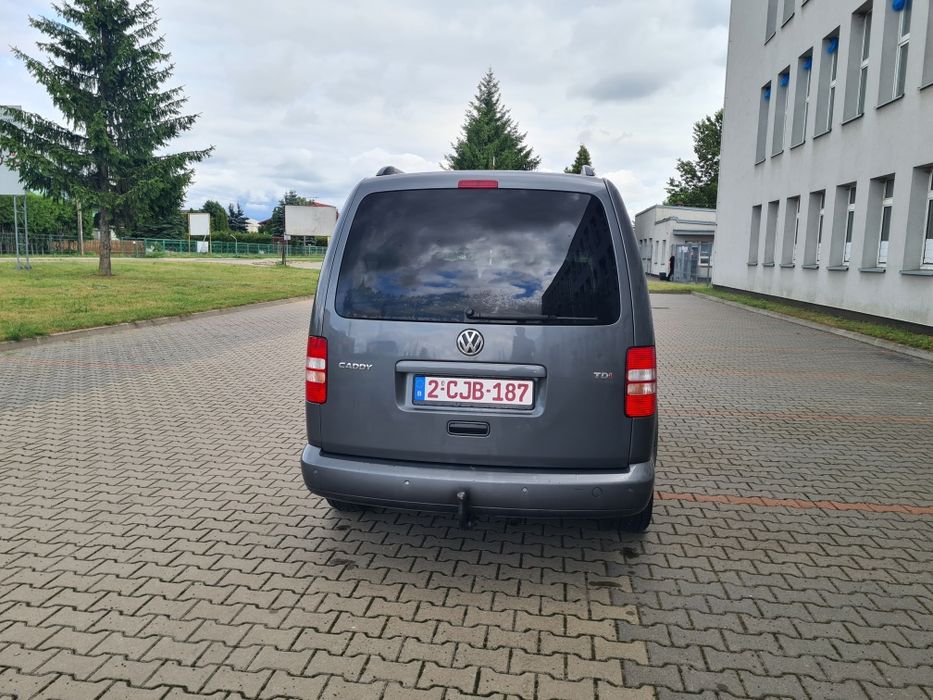 Volkswagen Caddy Maxi 7 Osób