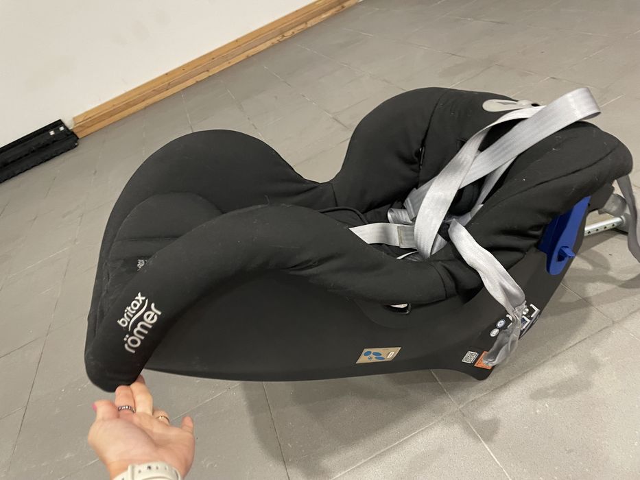Cadeira auto britax romer izi plus