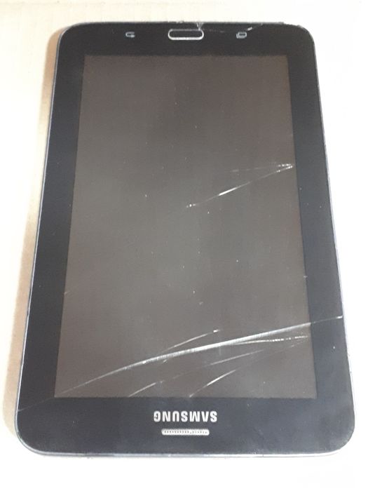 Планшет Samsung Galaxy Tab 3 (Sm-T116).  7 дюймов"
