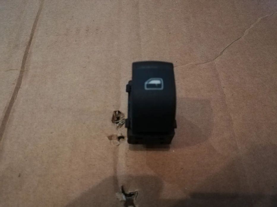 PANEL WŁĄCZNIK SZYBY 4E0959855A AUDI A3 8P