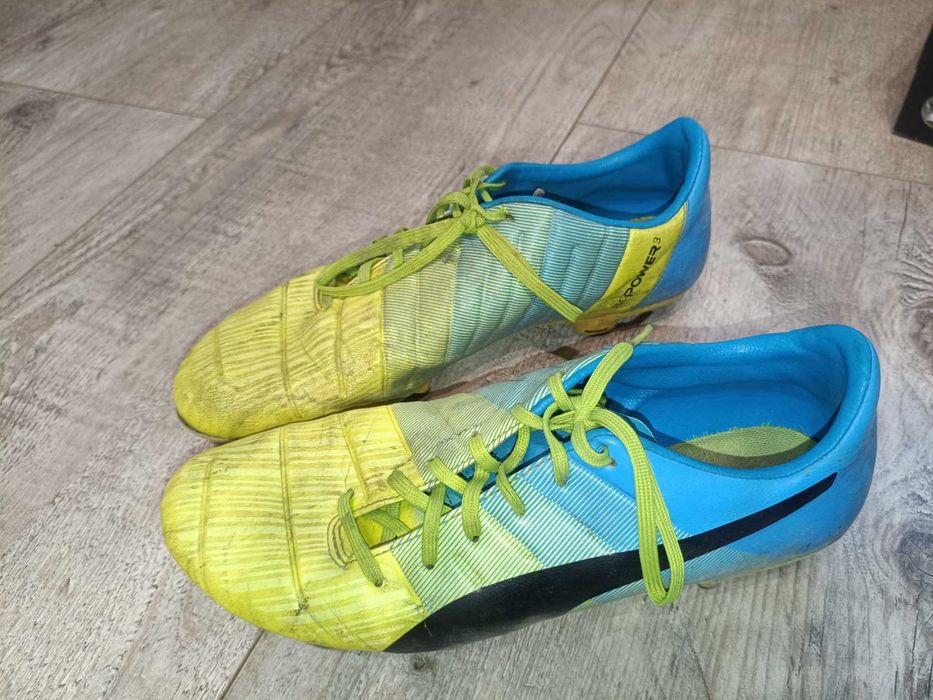 Korki Puma evoPOWER 3.3 FG – rozmiar 44, 28.5 cm, stan bardzo dobry
