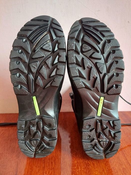 черевики тактичні мисливські фврми lowa оригінал 

Розмір по бірці:
U