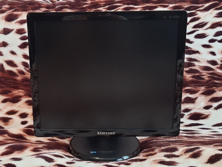 Samsung SyncMaster 961BF