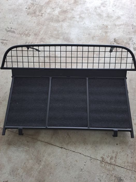 Sprzedam przegrodę bagażnika x3