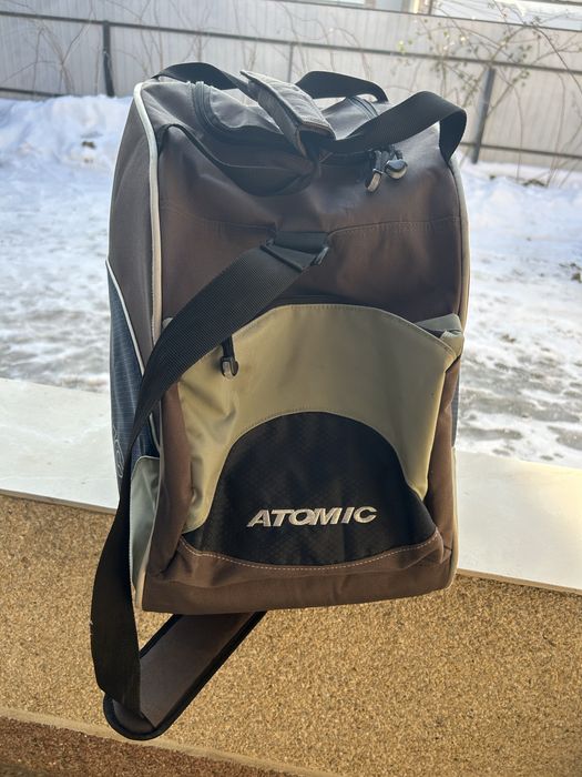 Лижні черевики, боти Atomic з підігрівом, лыжные ботинки, боты Атомик