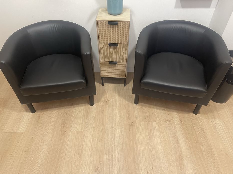 Poltrona preta ikea
