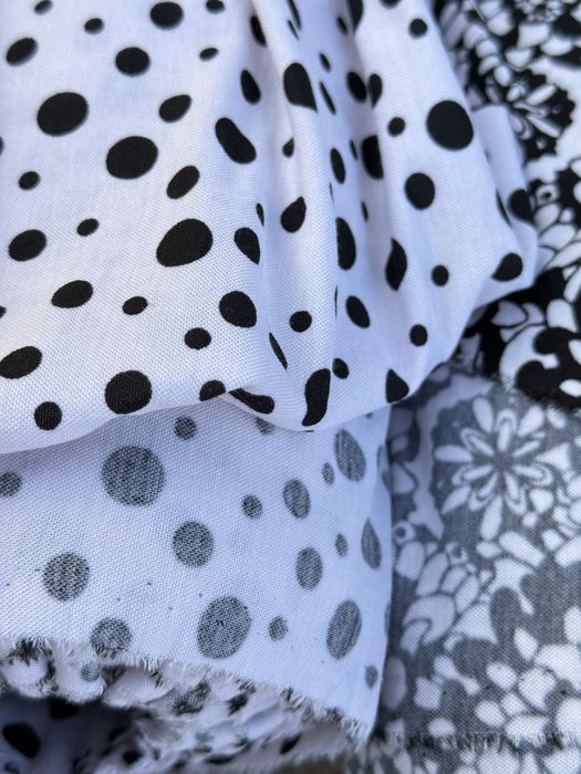 Ткани / опт / костюмка на трикотажной основе - от 3 м