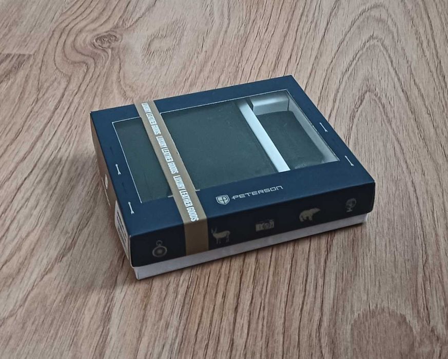 Nowy portfel męski ze skóry naturalnej Peterson+brelok i pudełko.