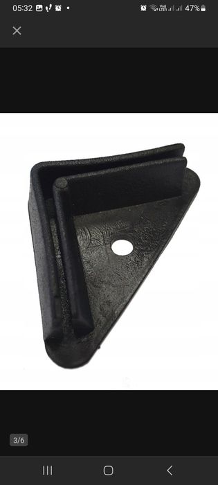 Plastikowa stopka do regału metalowego