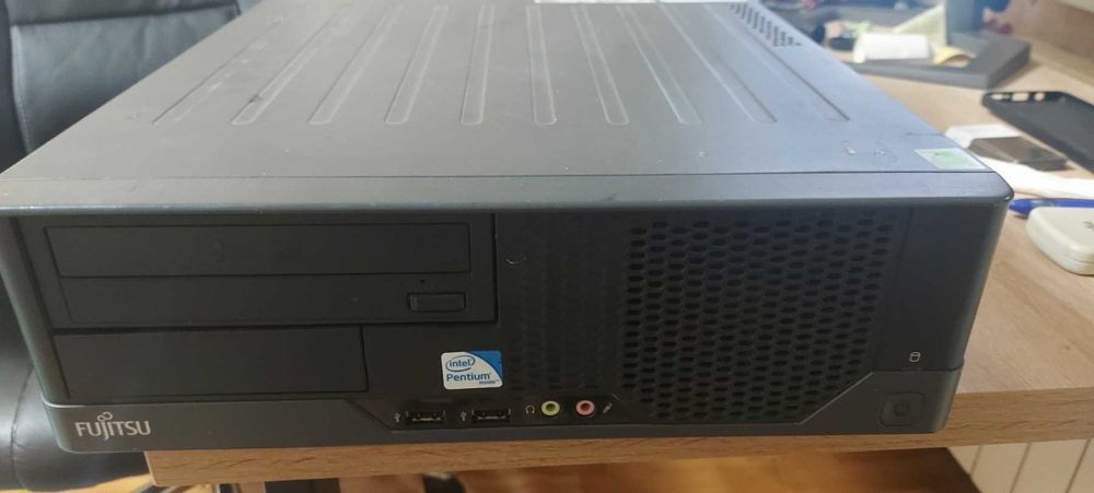 ПК Fujitsu-Siemens Esprimo E7936 (Intel E8500/4 GB/64 GB HDD SSD)